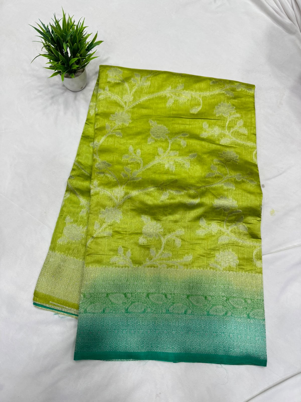 Buy 1 Get 1 Sarees