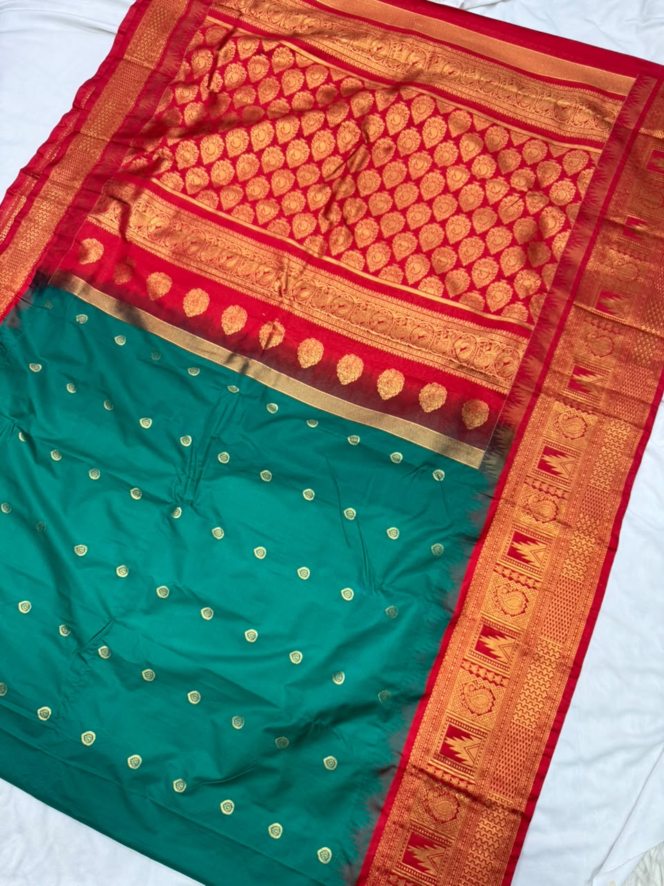 Double Ratiom Gadhwal Saree