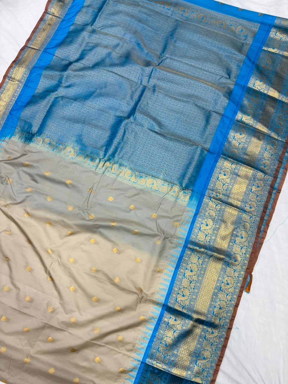 Double Ratiom Gadhwal Saree