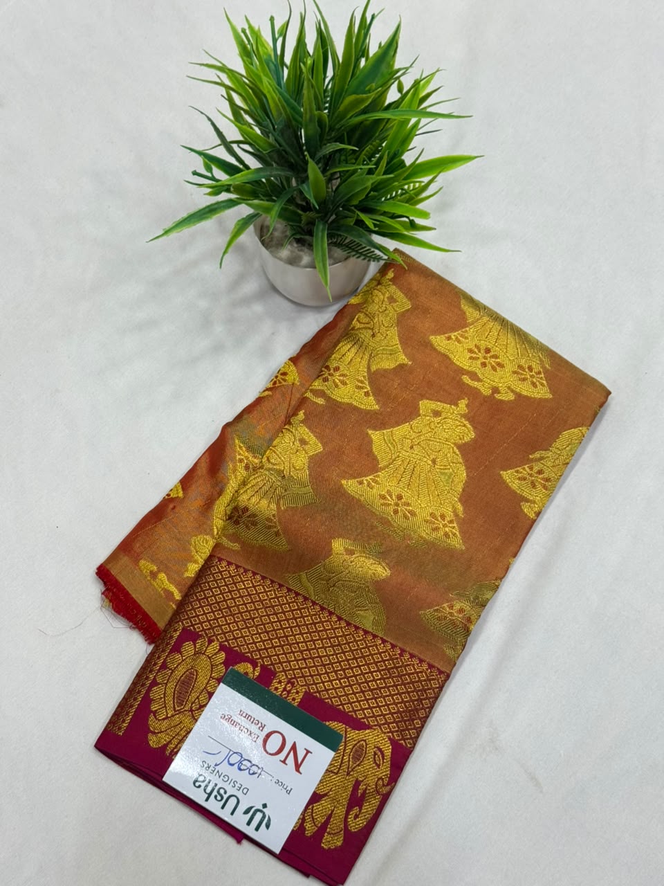 Zero Size Pattu Parikini
