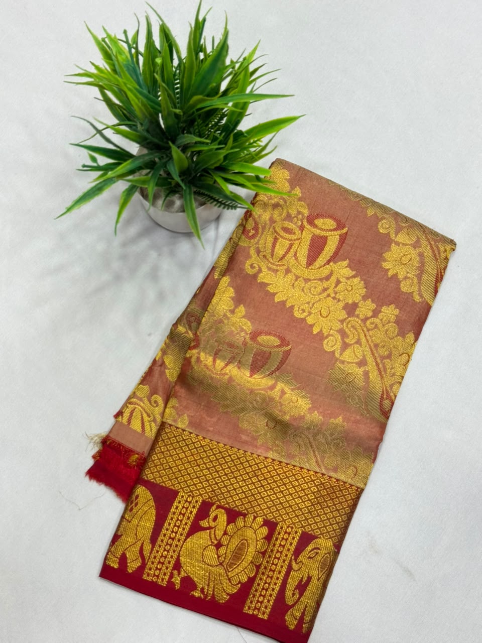 Zero Size Pattu Parikini