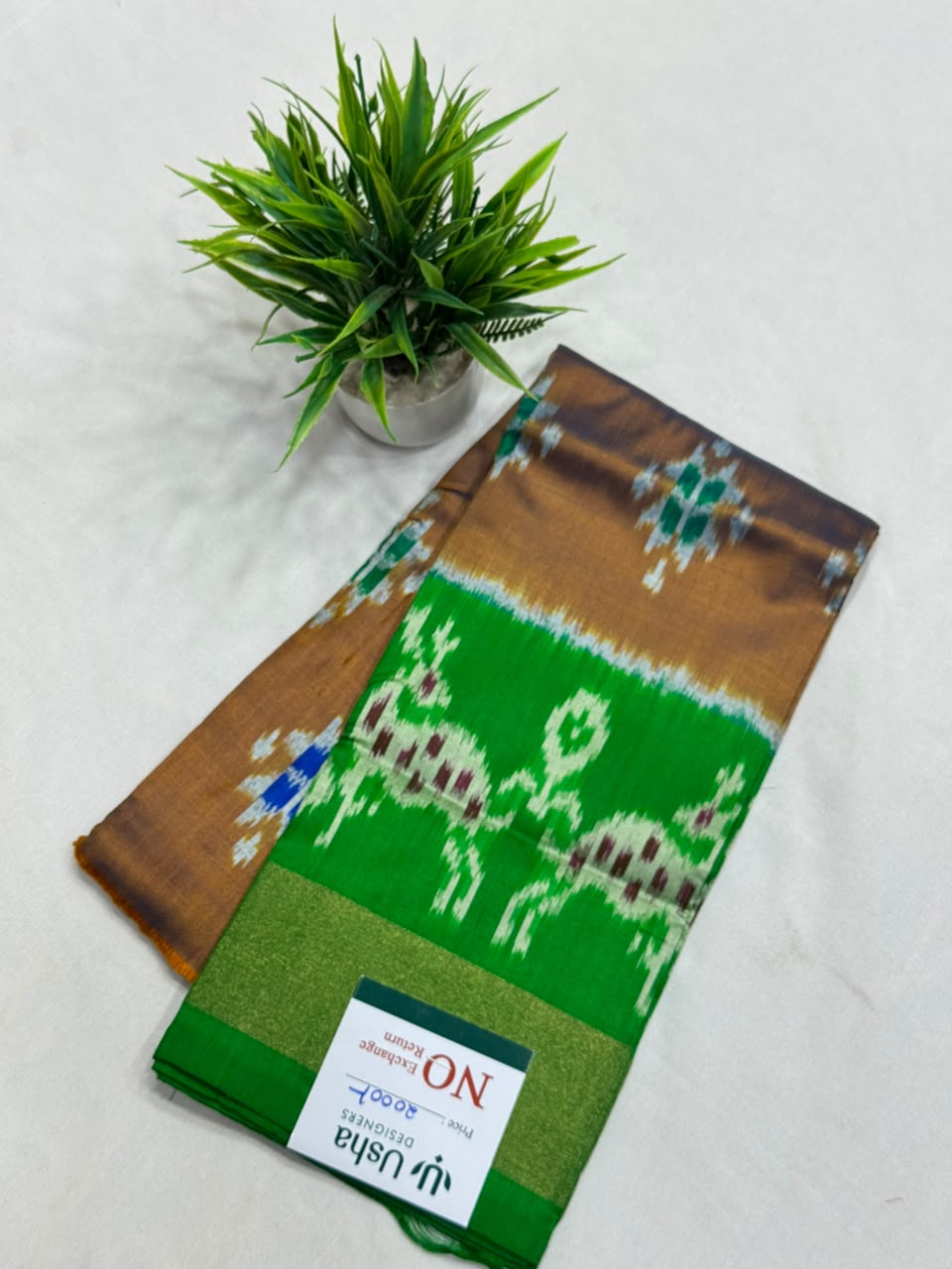 Zero Size Pattu Parikini