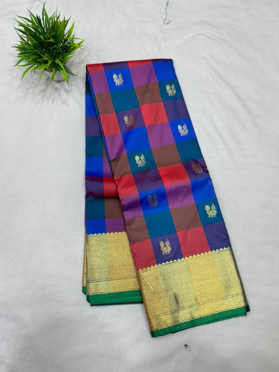 Aishwarya Pattu Sarees