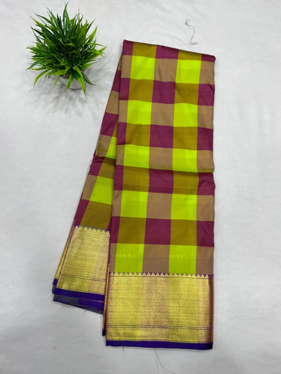 Aishwarya Pattu Sarees