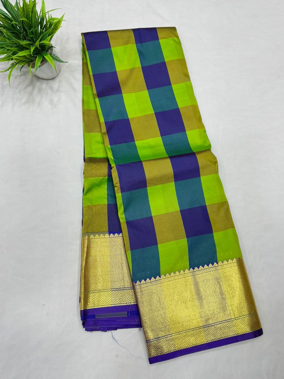 Aishwarya Pattu Sarees
