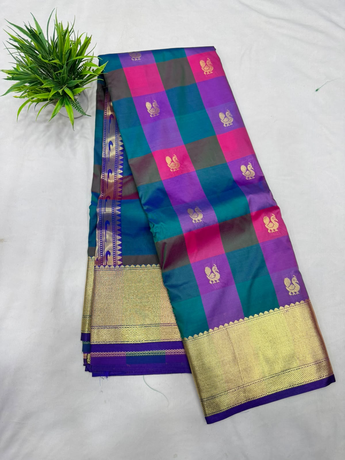 Aishwarya Pattu Sarees