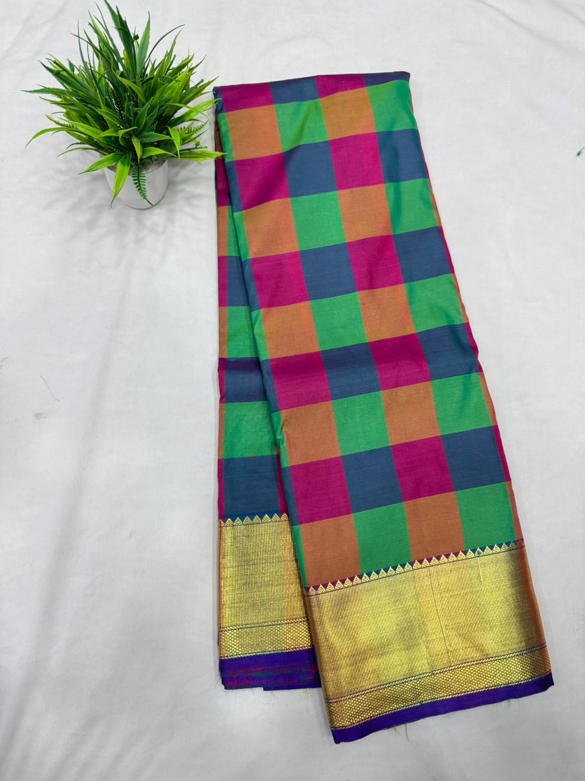 Aishwarya Pattu Sarees