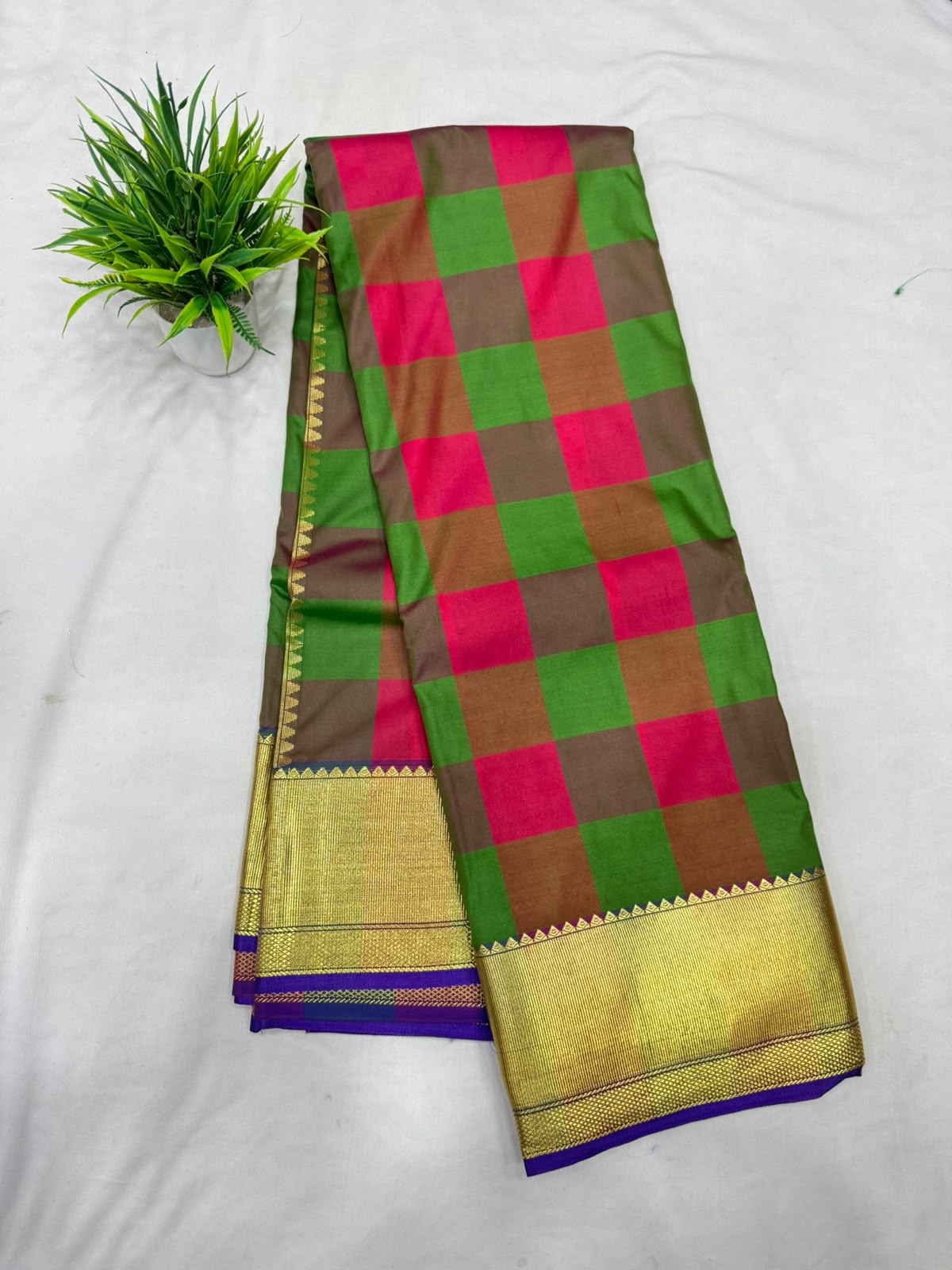 Aishwarya Pattu Sarees
