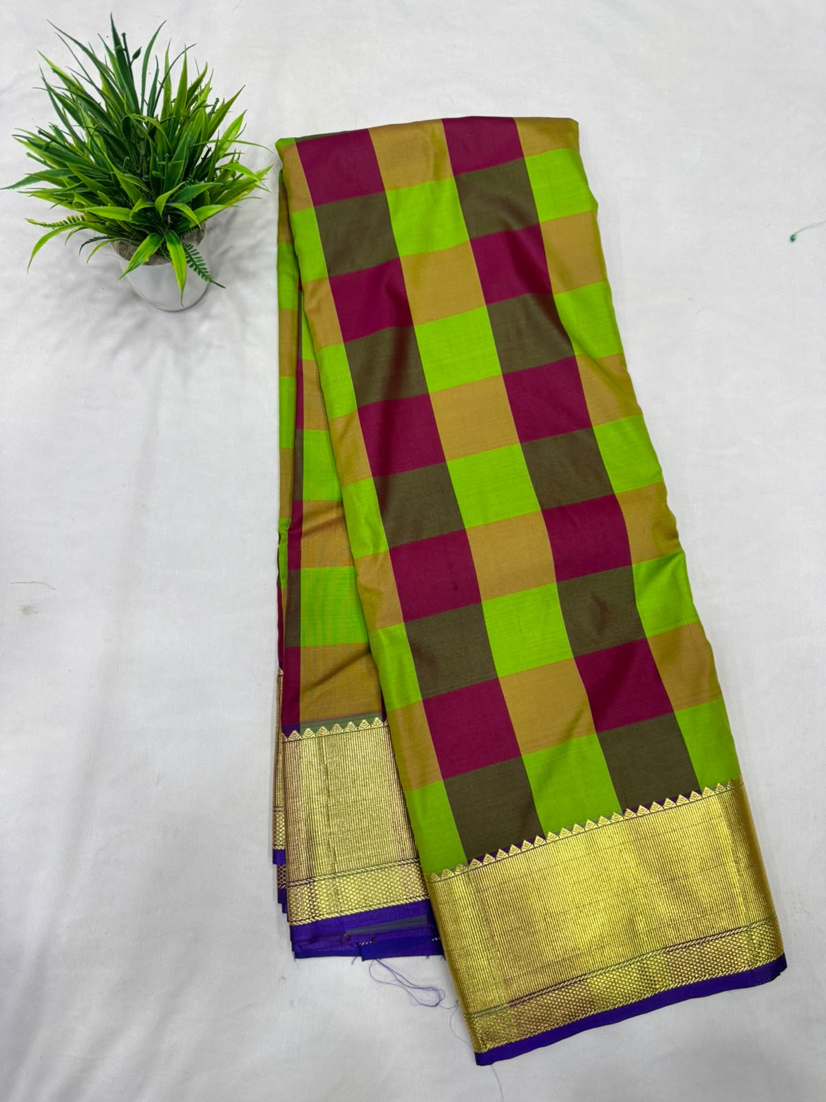 Aishwarya Pattu Sarees