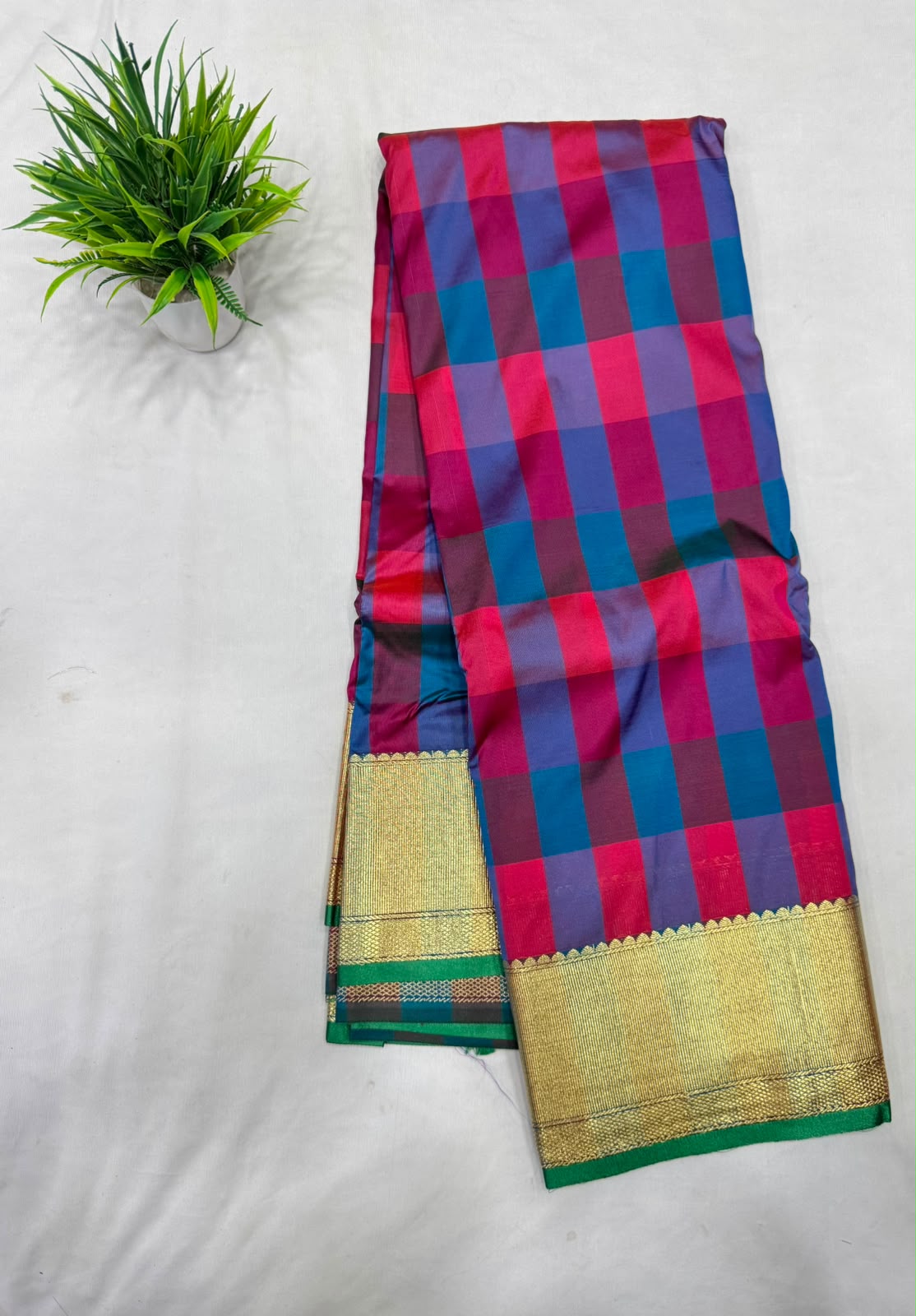 Aishwarya Pattu Sarees