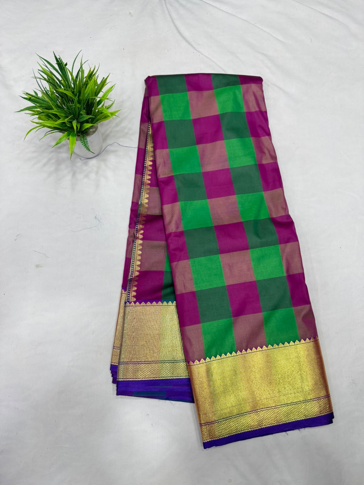 Aishwarya Pattu Sarees