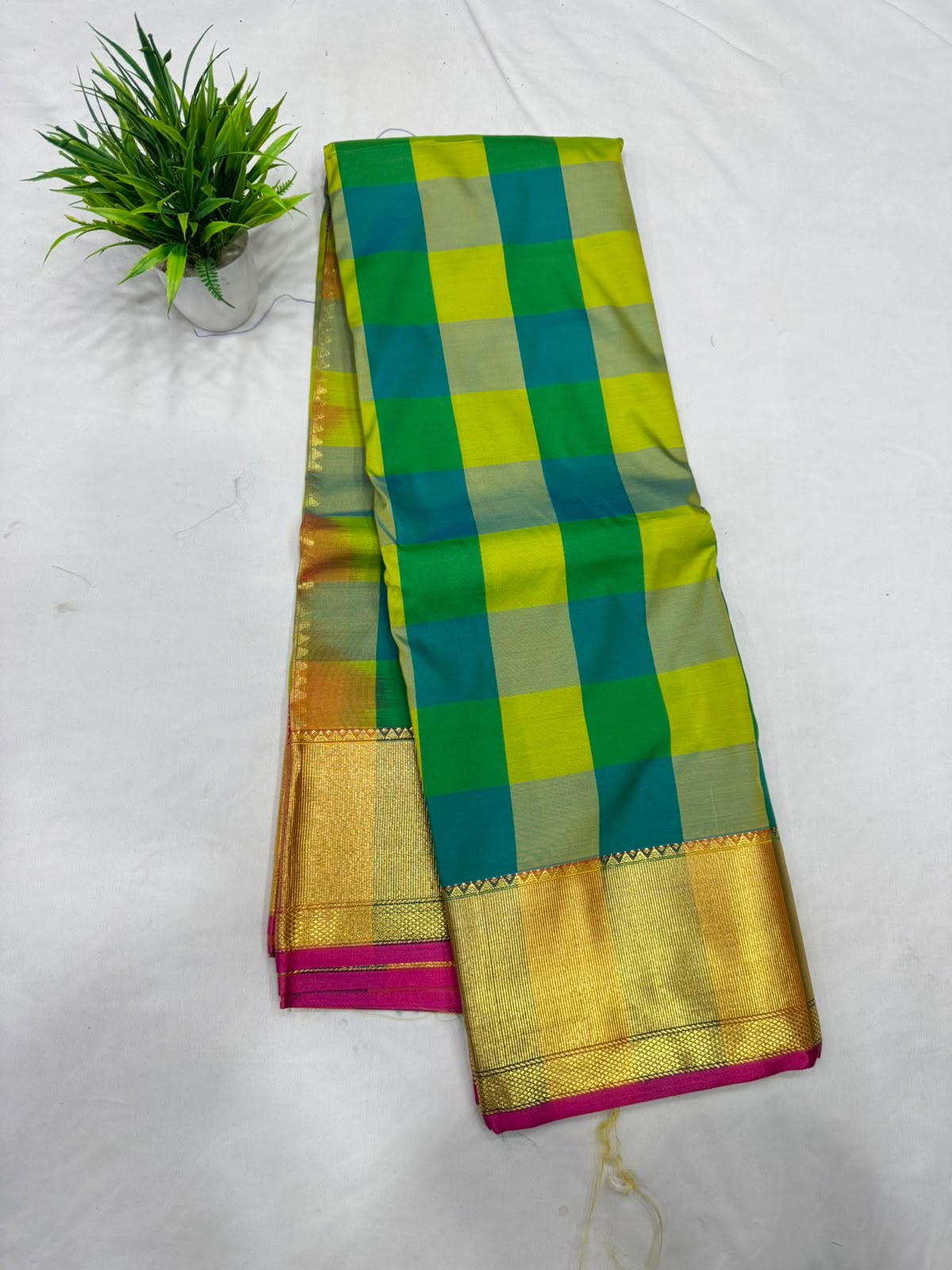 Aishwarya Pattu Sarees