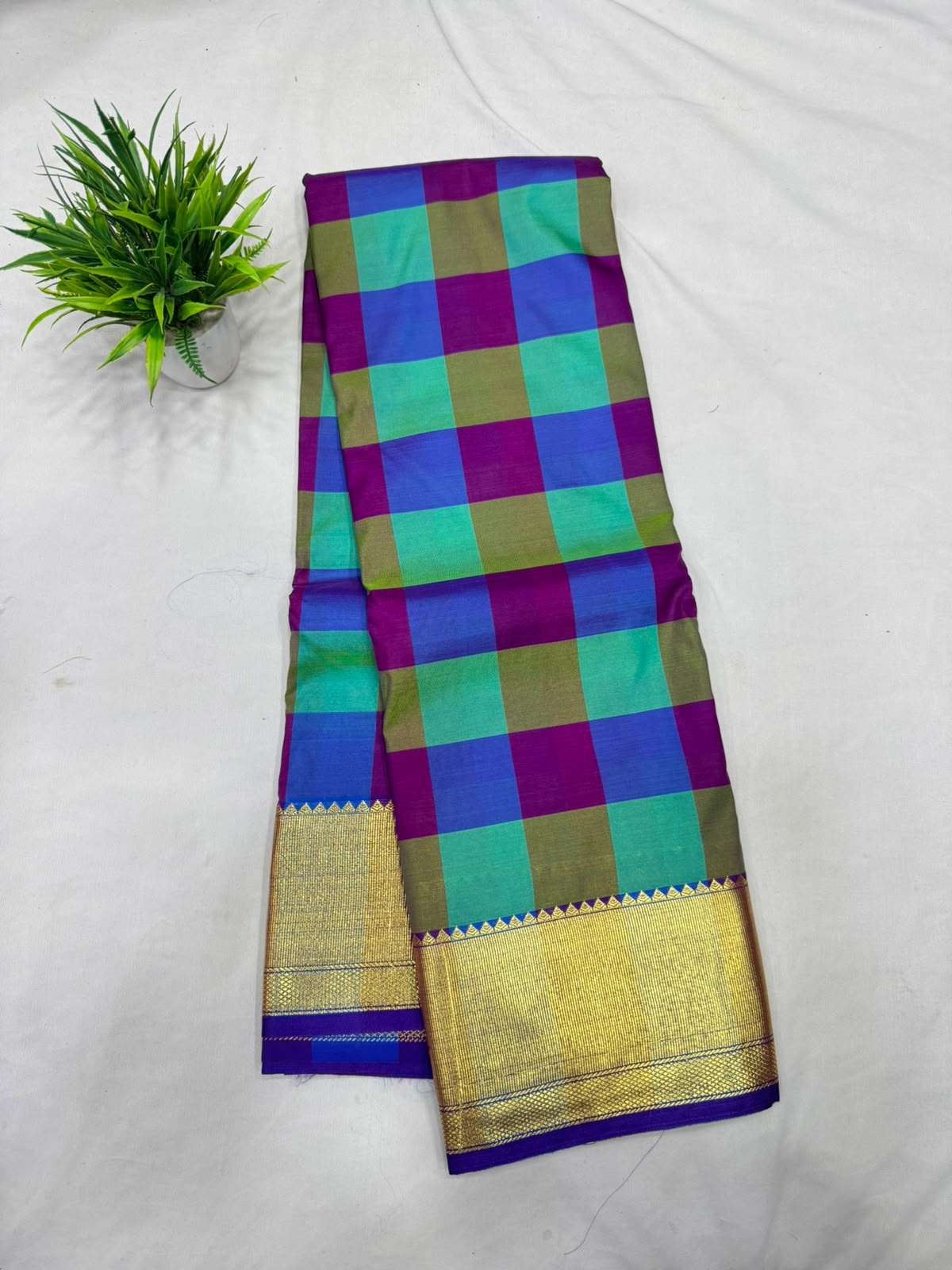 Aishwarya Pattu Sarees