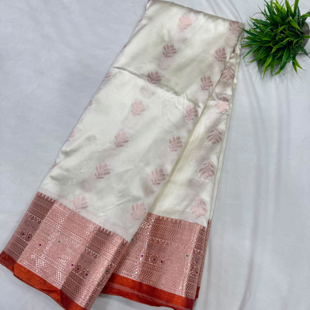 Dharmavaram Pattu Sarees