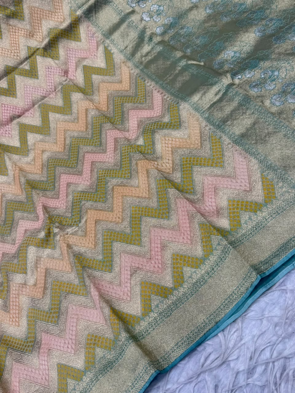 Benarasi Rangkat Weaving Sarees