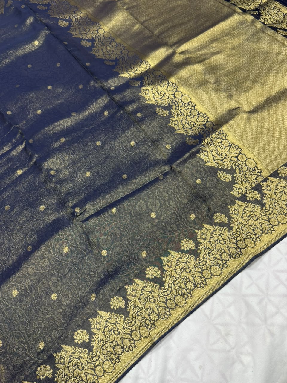 Kundhan Silk Sarees