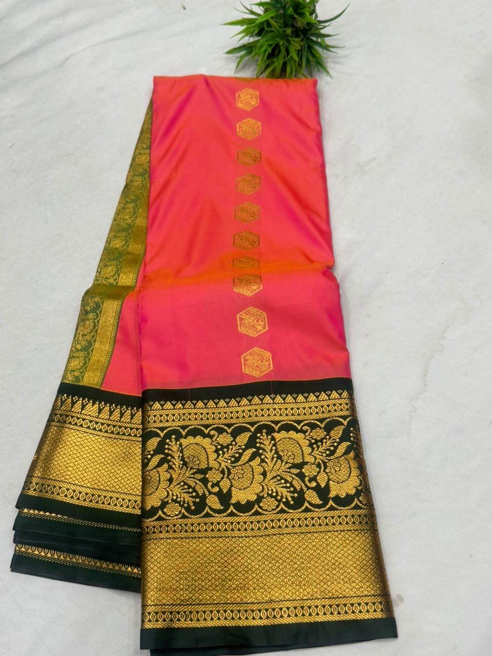 Apoorva Pattu Sarees