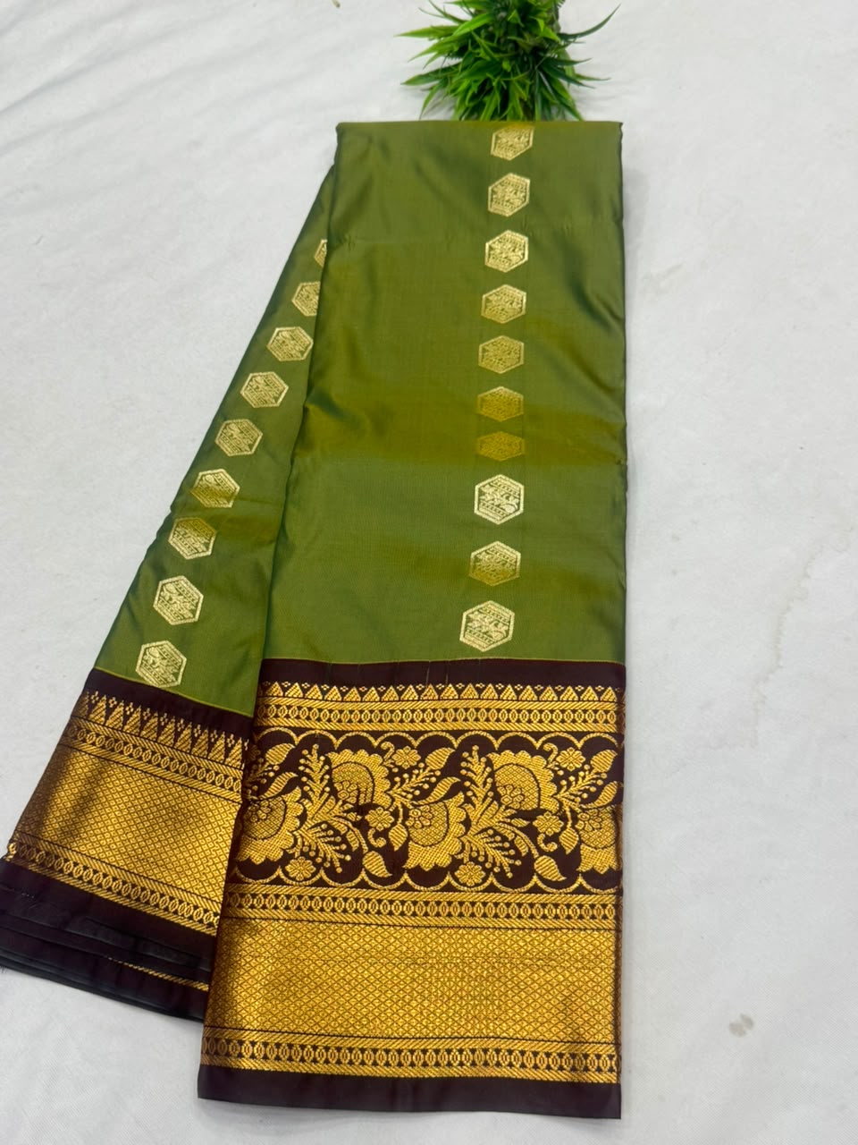 Apoorva Pattu Sarees
