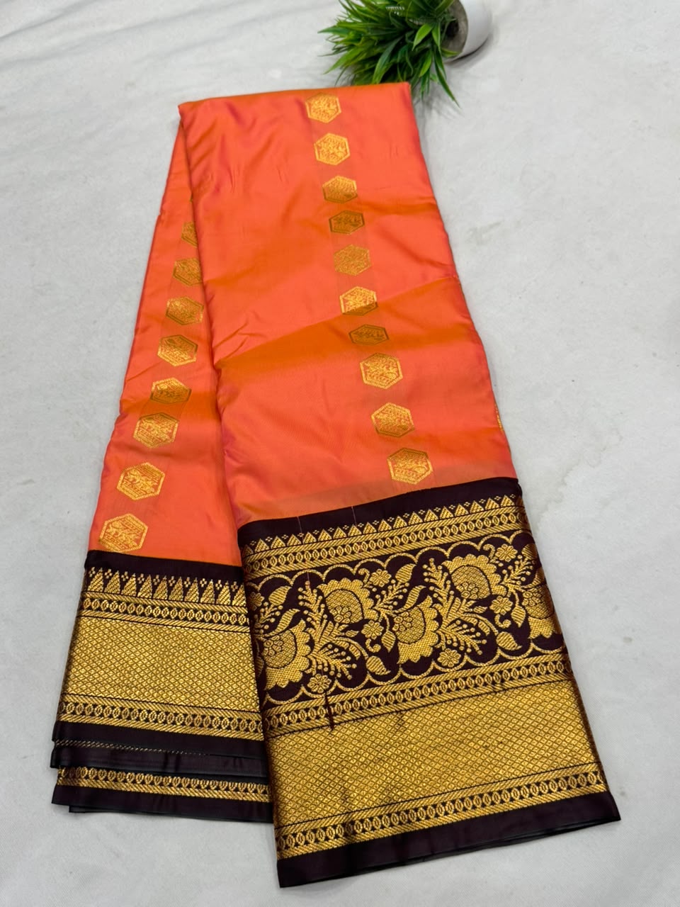 Apoorva Pattu Sarees