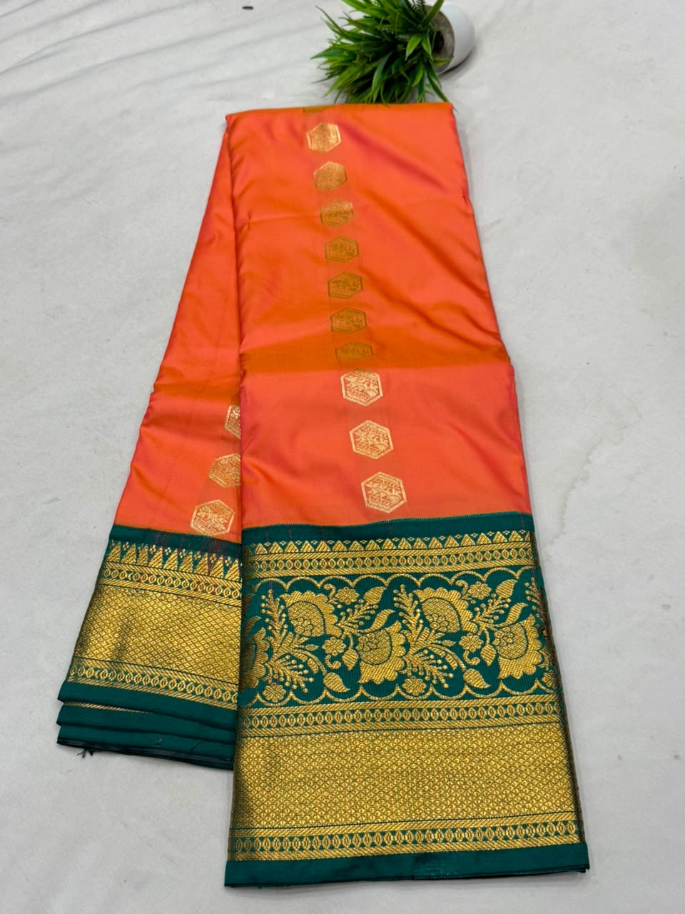 Apoorva Pattu Sarees