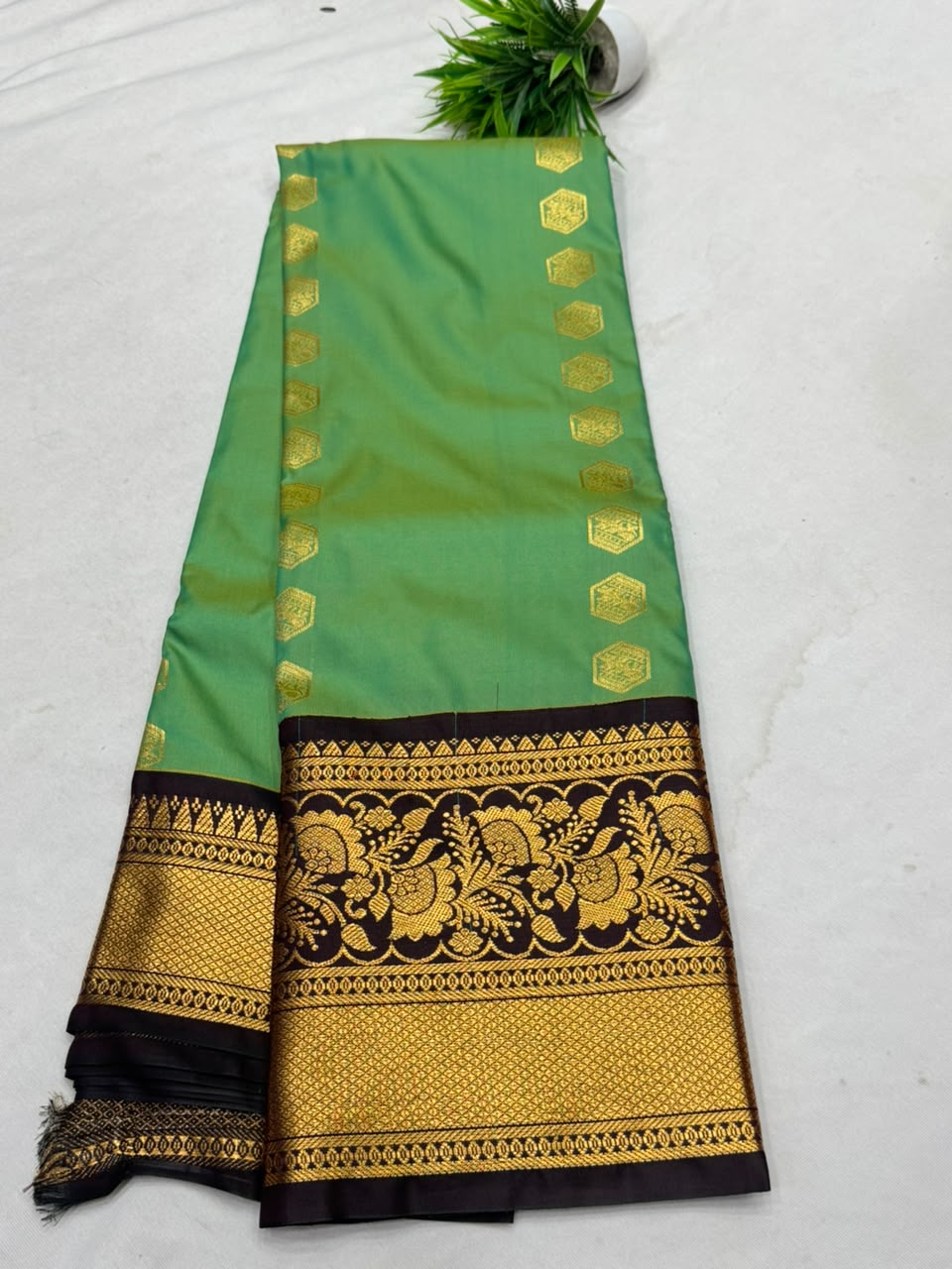 Apoorva Pattu Sarees