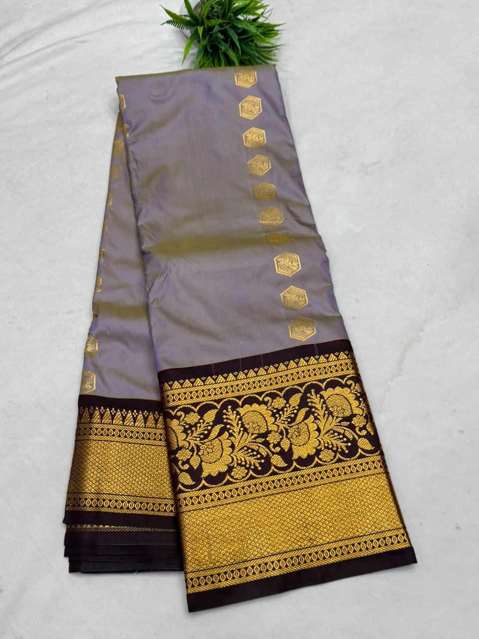 Apoorva Pattu Sarees