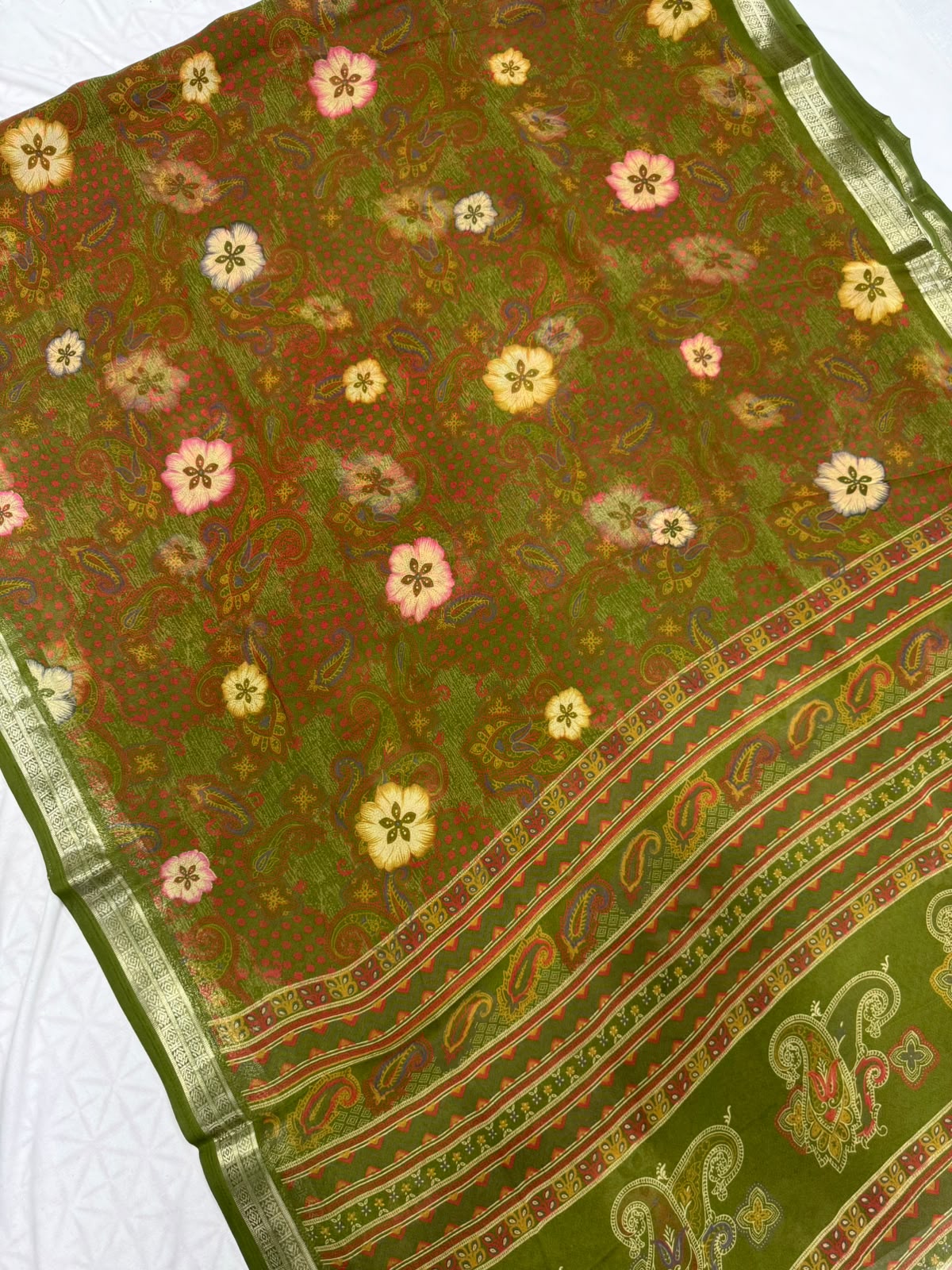 Glass Georgette Sarees
