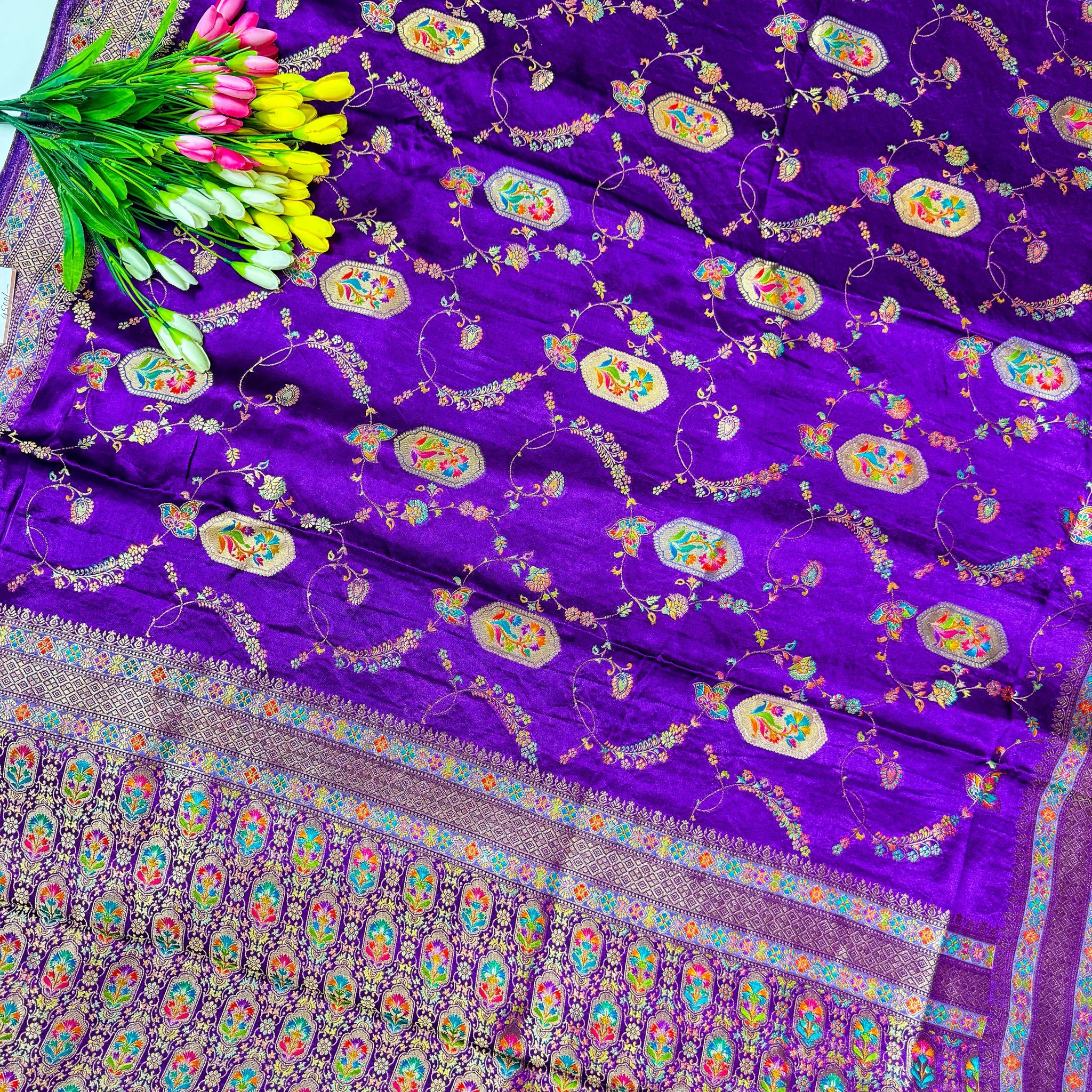 Kashmiri Emporims saree