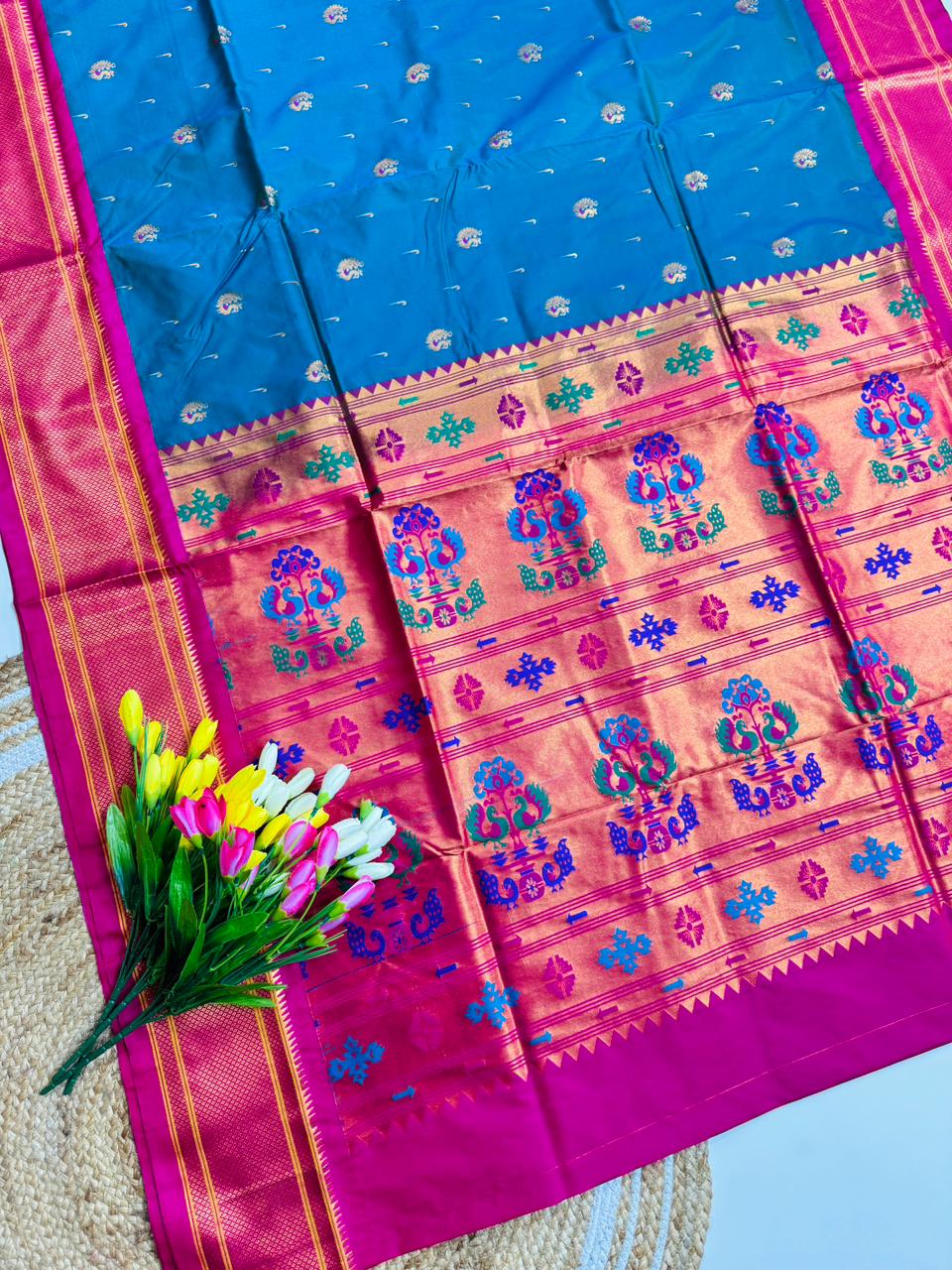 Pythani Elakal Butta Sarees