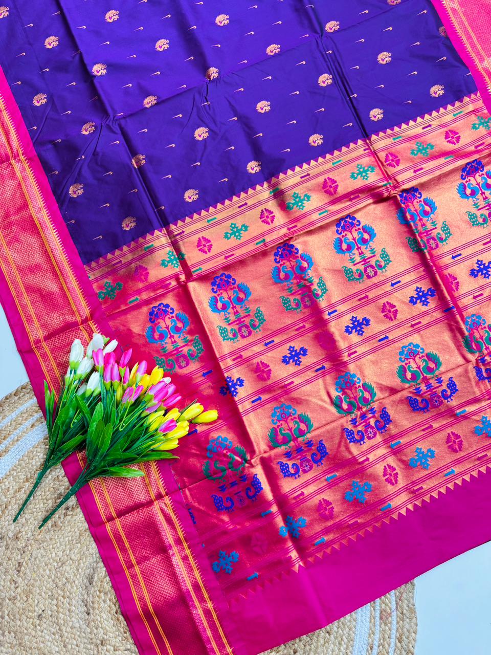 Pythani Elakal Butta Sarees