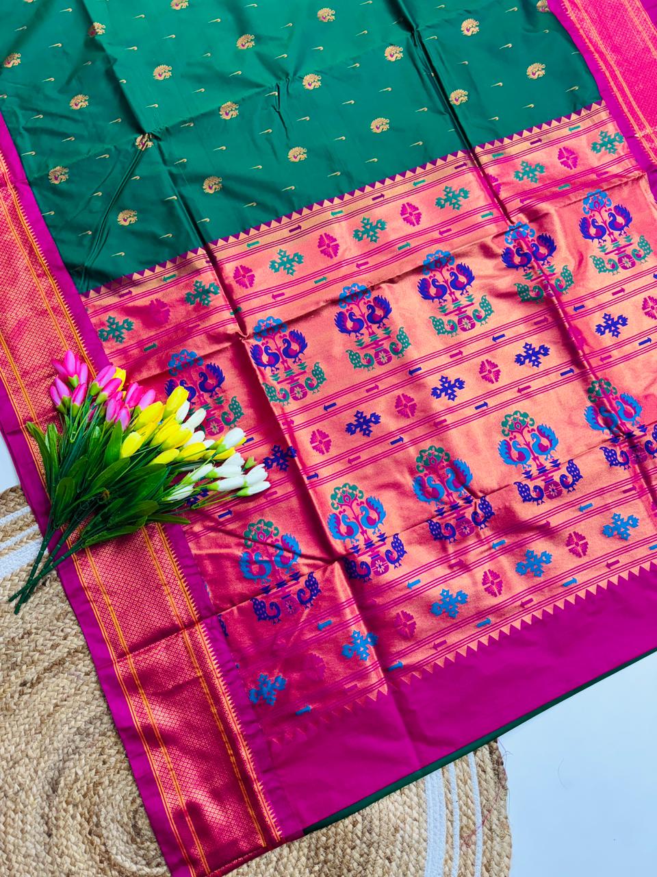 Pythani Elakal Butta Sarees