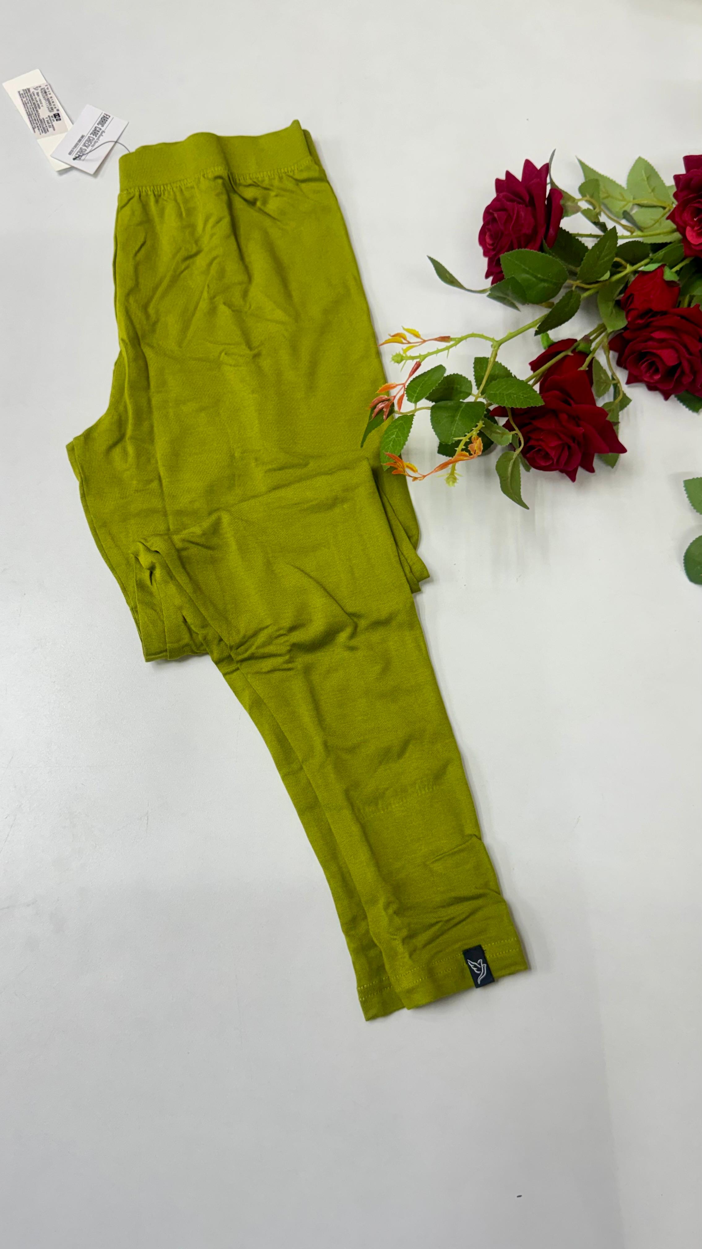 Ladies Ankle Leggings (M) Size