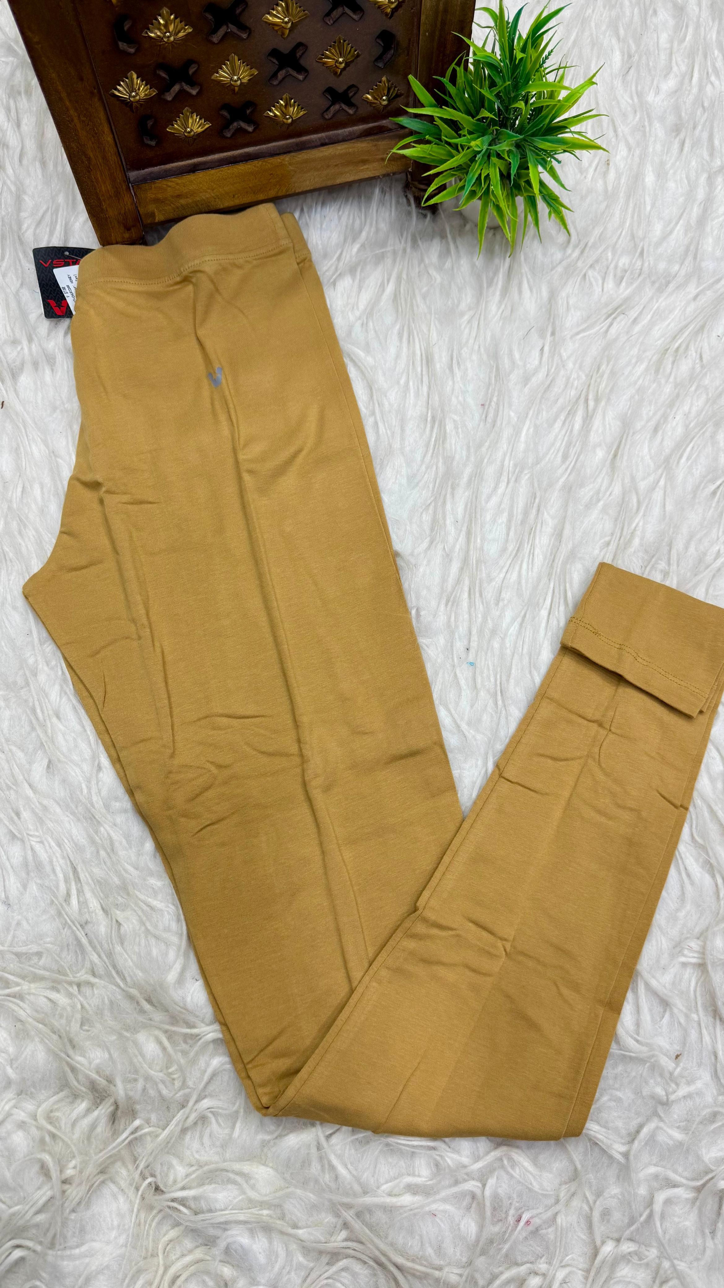 V Star Brand Ladies Chudi Leggings (M) Size