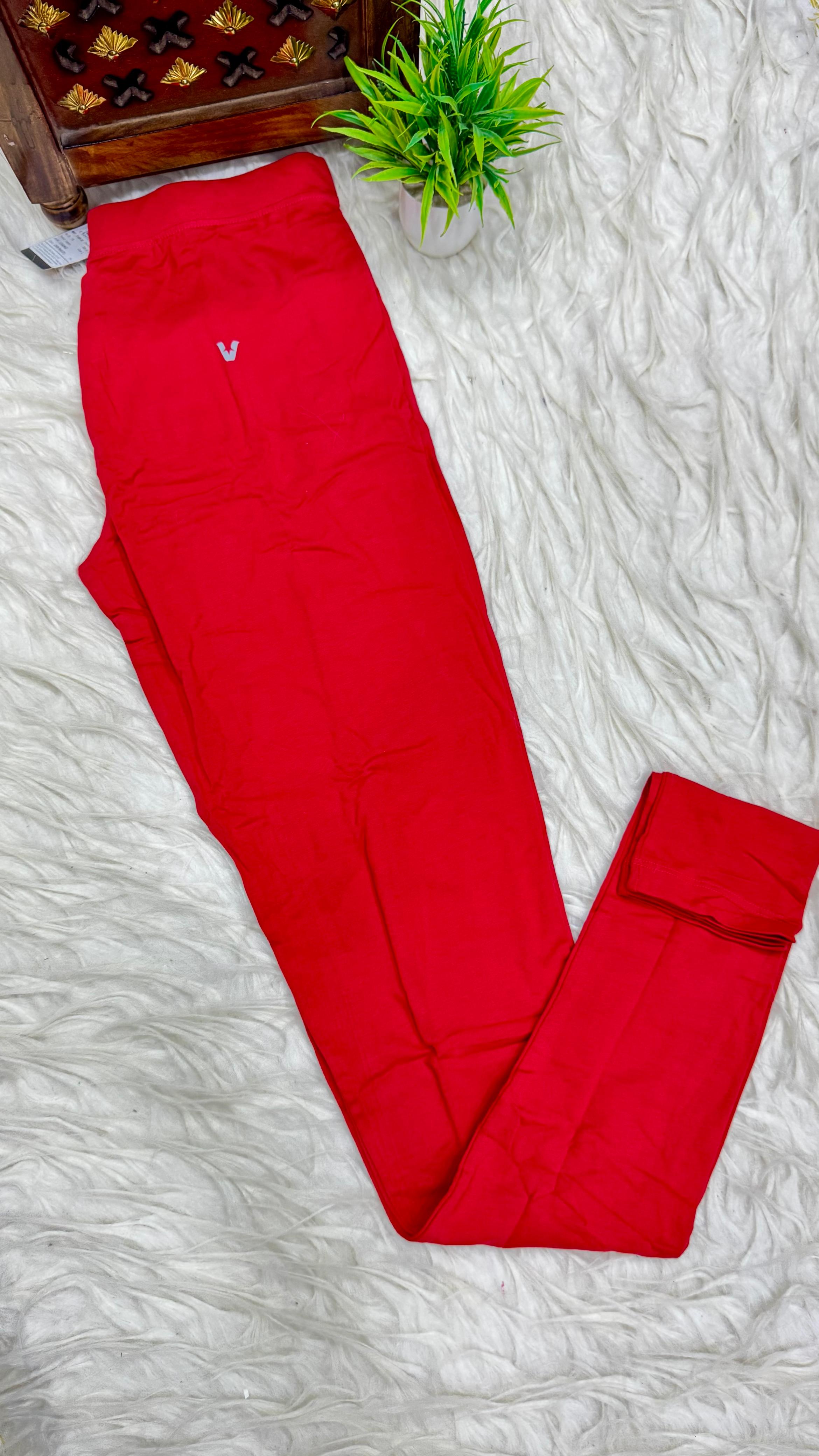 V Star Brand Ladies Ankle Leggings (L) Size
